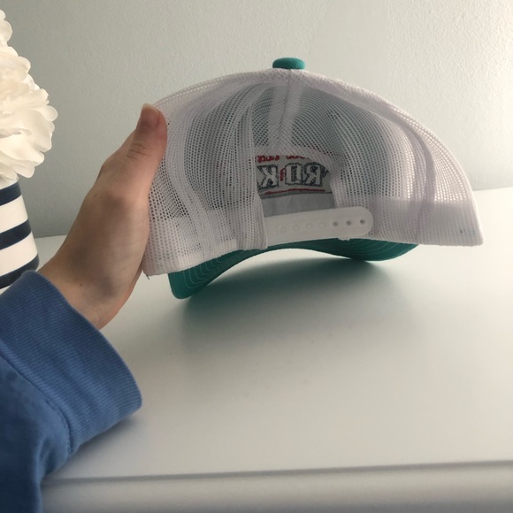 Eagle Claw hat - Picture 2 of 2